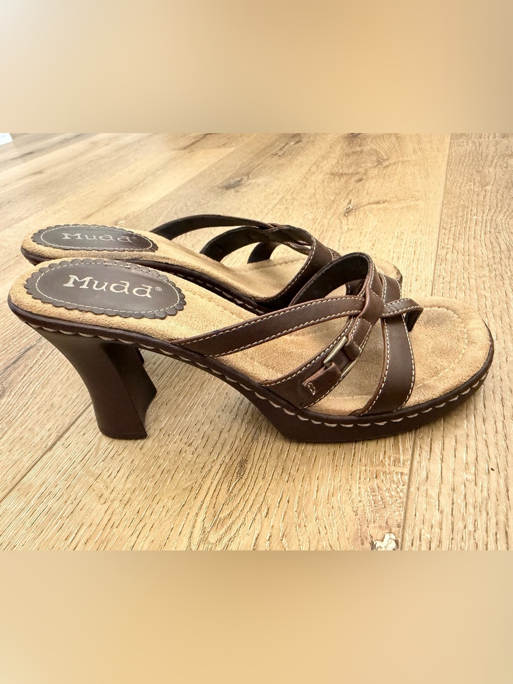 Mudd Vintage Brown Strappy Block-Heel Sandals